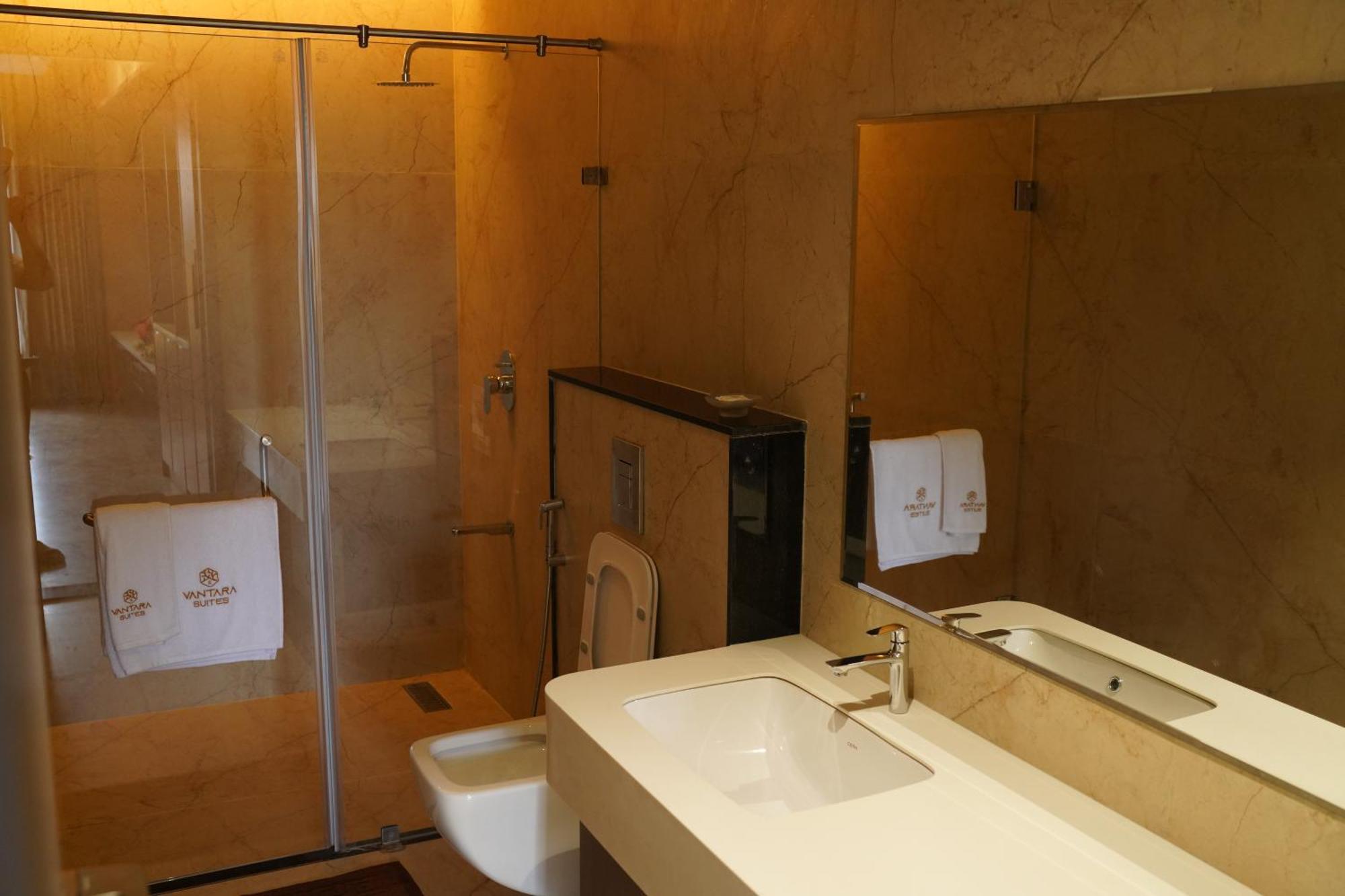 Vantara Suites Веллуру Экстерьер фото