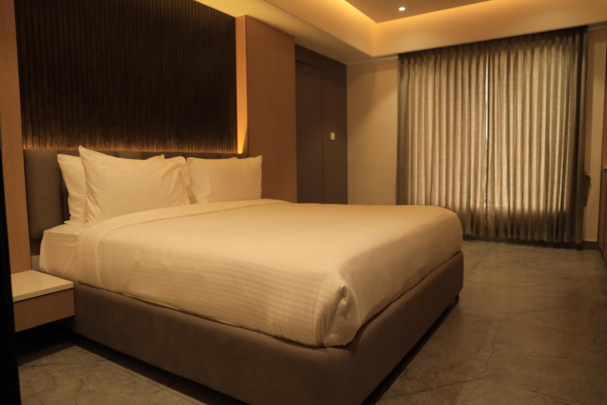 Vantara Suites Веллуру Экстерьер фото